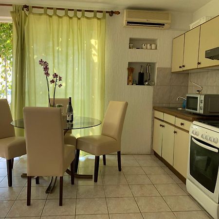 Apartments Jaca Banjol Екстер'єр фото